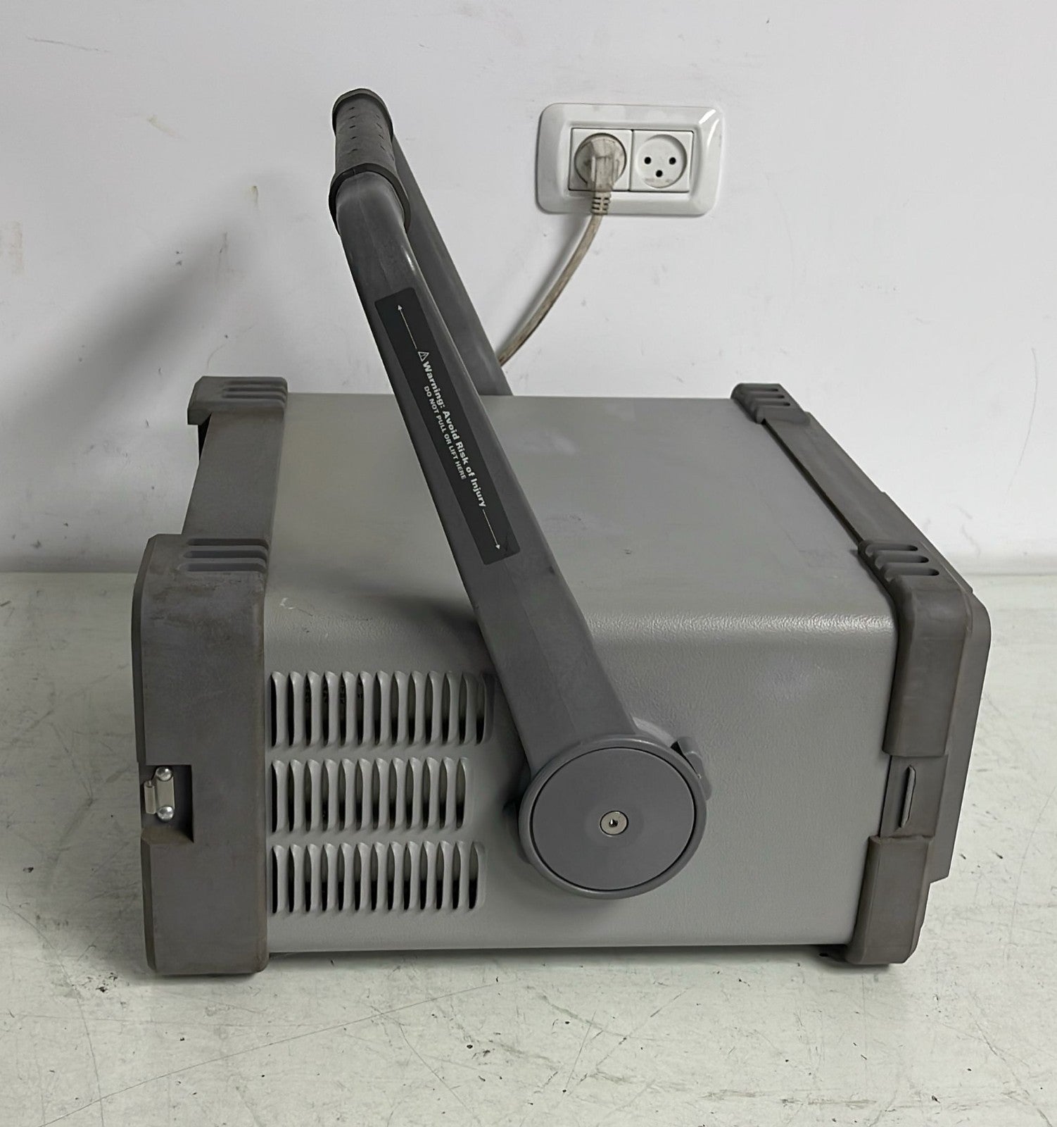 Agilent E4401B ESA-E Series Spectrum Analyzer 1MHz-1.5GHz