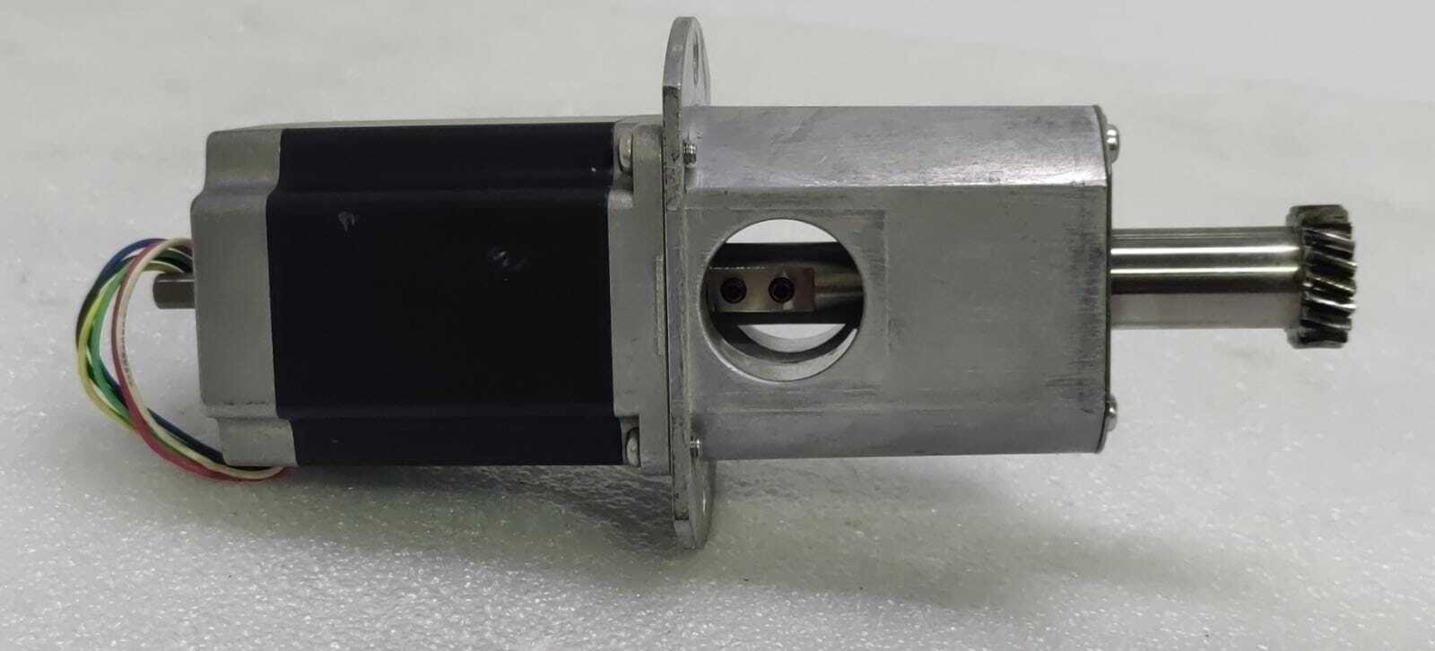 VEXTA ORIENTAL Stepping Motor Model PK268M-02B-C3 2-Phase 0.9/Step 4.5V DC 2A