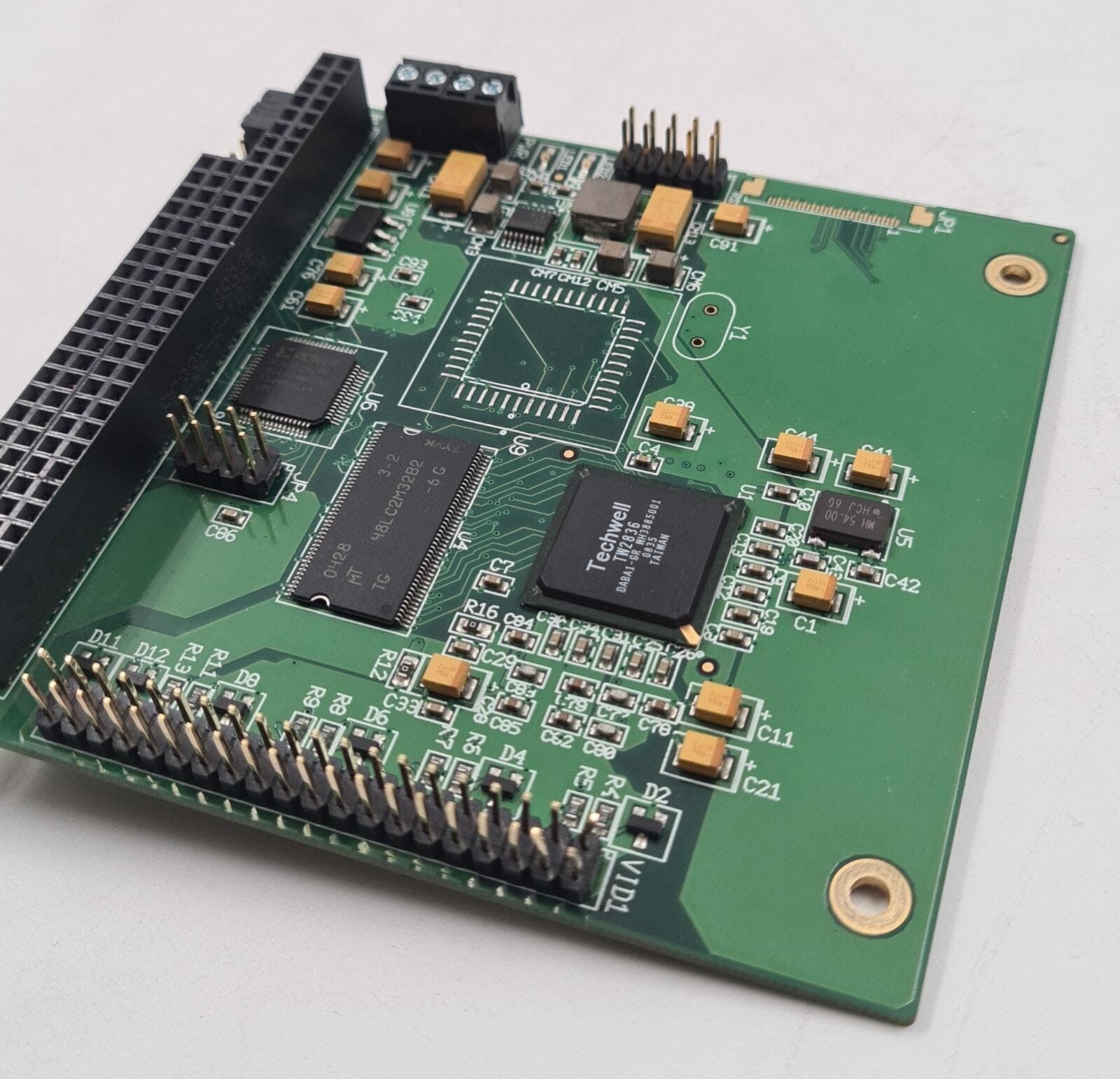 AMP VMIX104 PC/104 Ethernet Communication Board