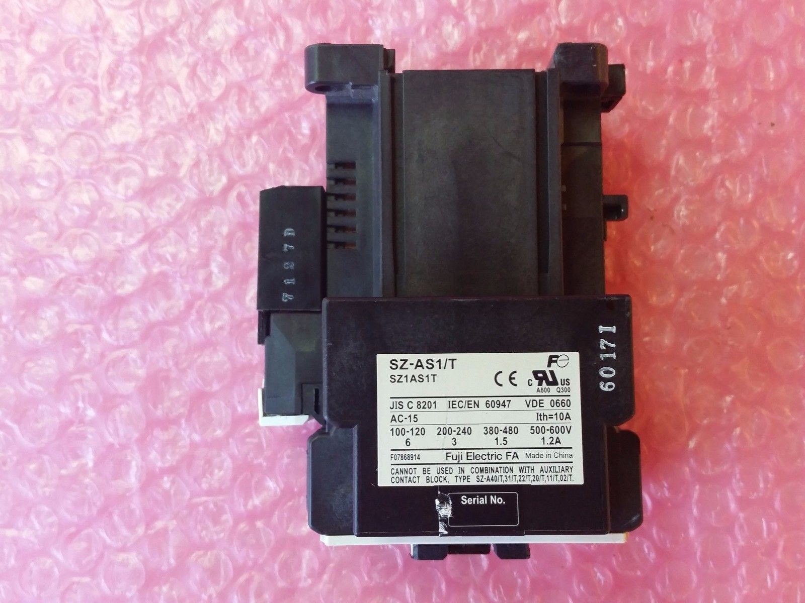 Fuji Electric Sc E05 G Contactor 24 Vdc W Sz As1t Auxiliary Contact