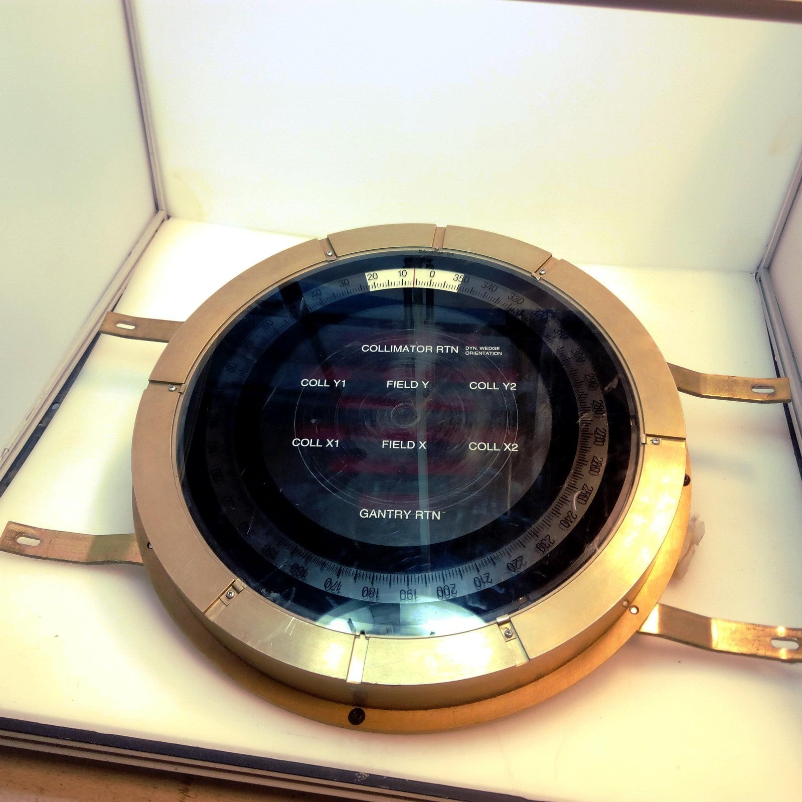 Varian Oncology Systems Gantry Display 1102860-03 Position Readout 890575-01