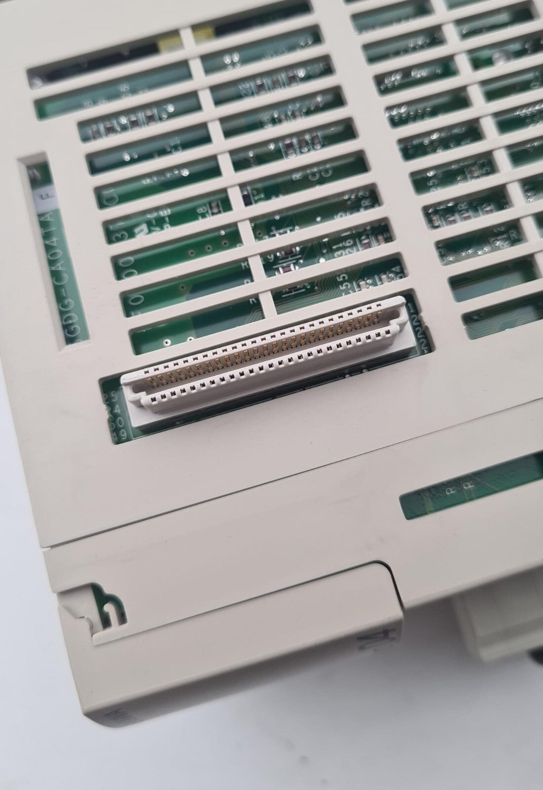 YASKAWA LEGEND 04 SERVOPACK SGDG-04GT Y3P F Servo Drive