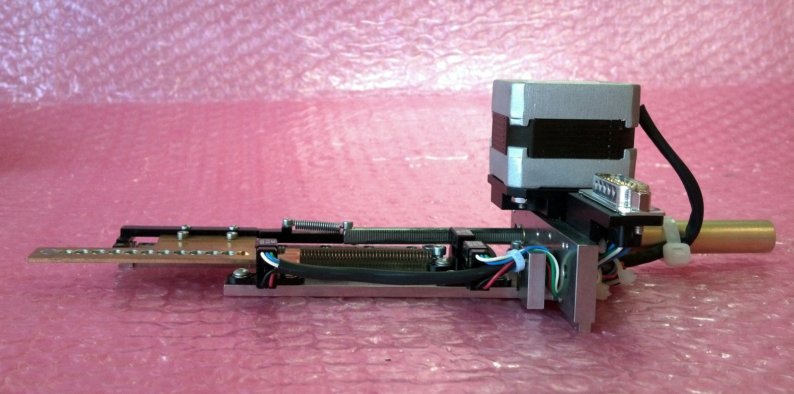 JANOME 2SQ-091BA34S 9.1 V Stepping Motor On Metal Rails Axis