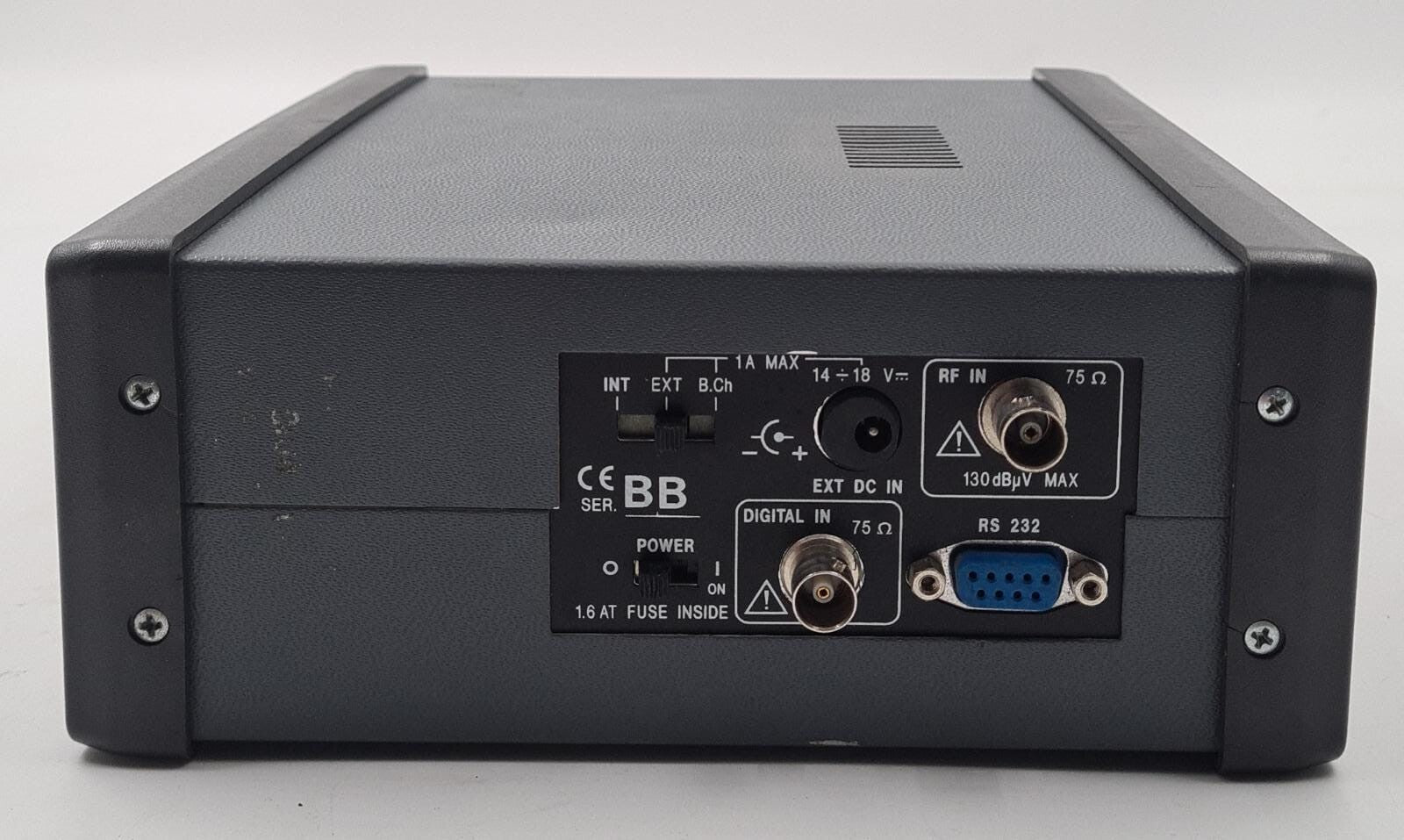 UNAOHM EP 298 CATV TV DIGITAL ANALOG ANALYSER 45-900 MHz DVB W/ ORIGINAL CASE