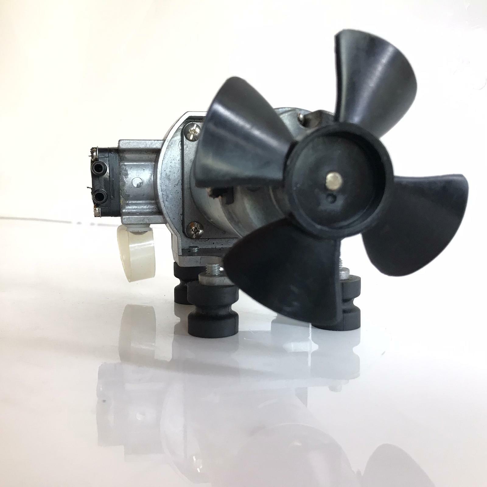 Sparmax Pumps Oil-less Rocking Piston Compressor fan 11.2Vdc 3000Rpm  3517T