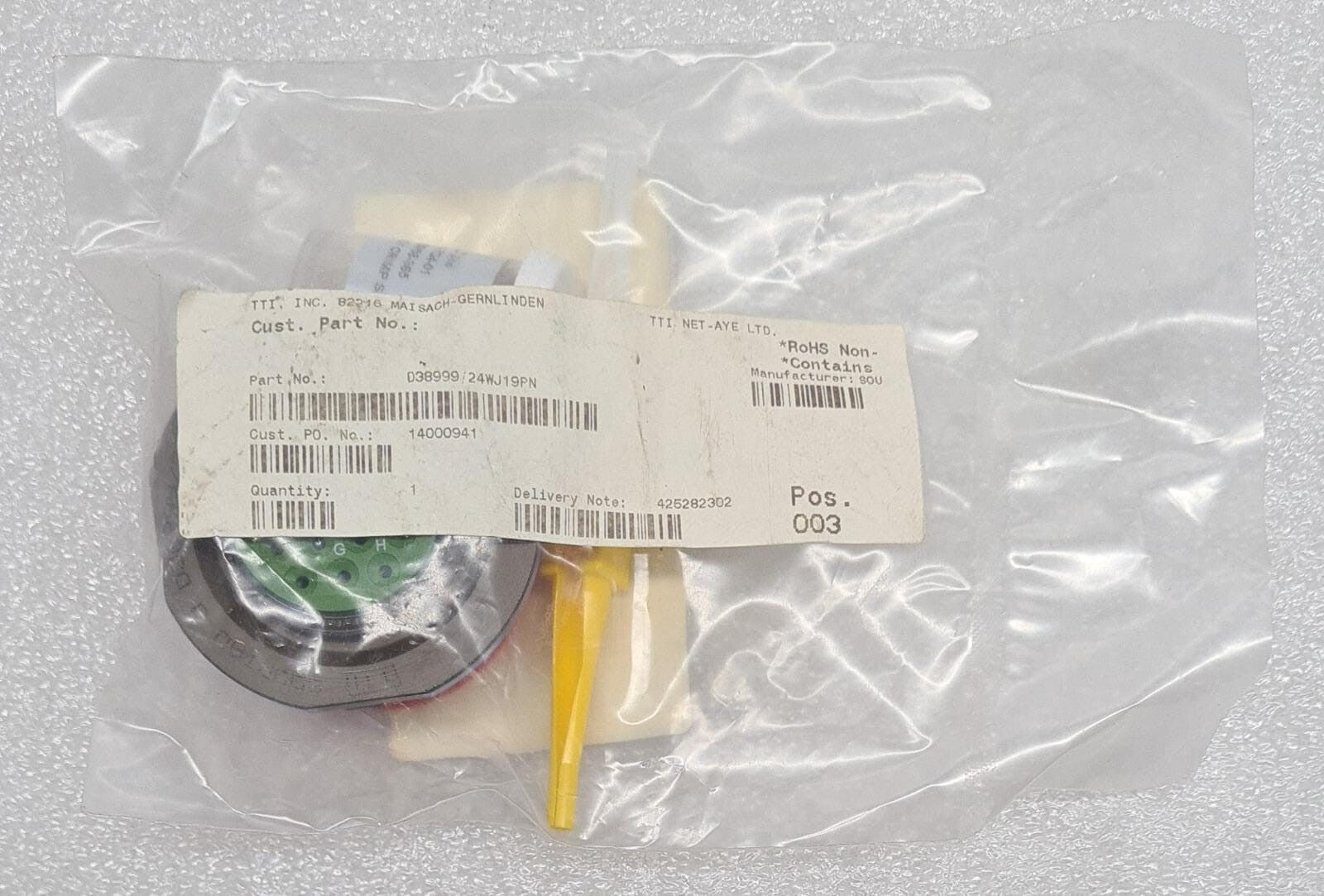 [LOT OF 6] NEW SEALED - SOURIAU TTI D38999/24WJ19PN Circular MIL Spec Connector