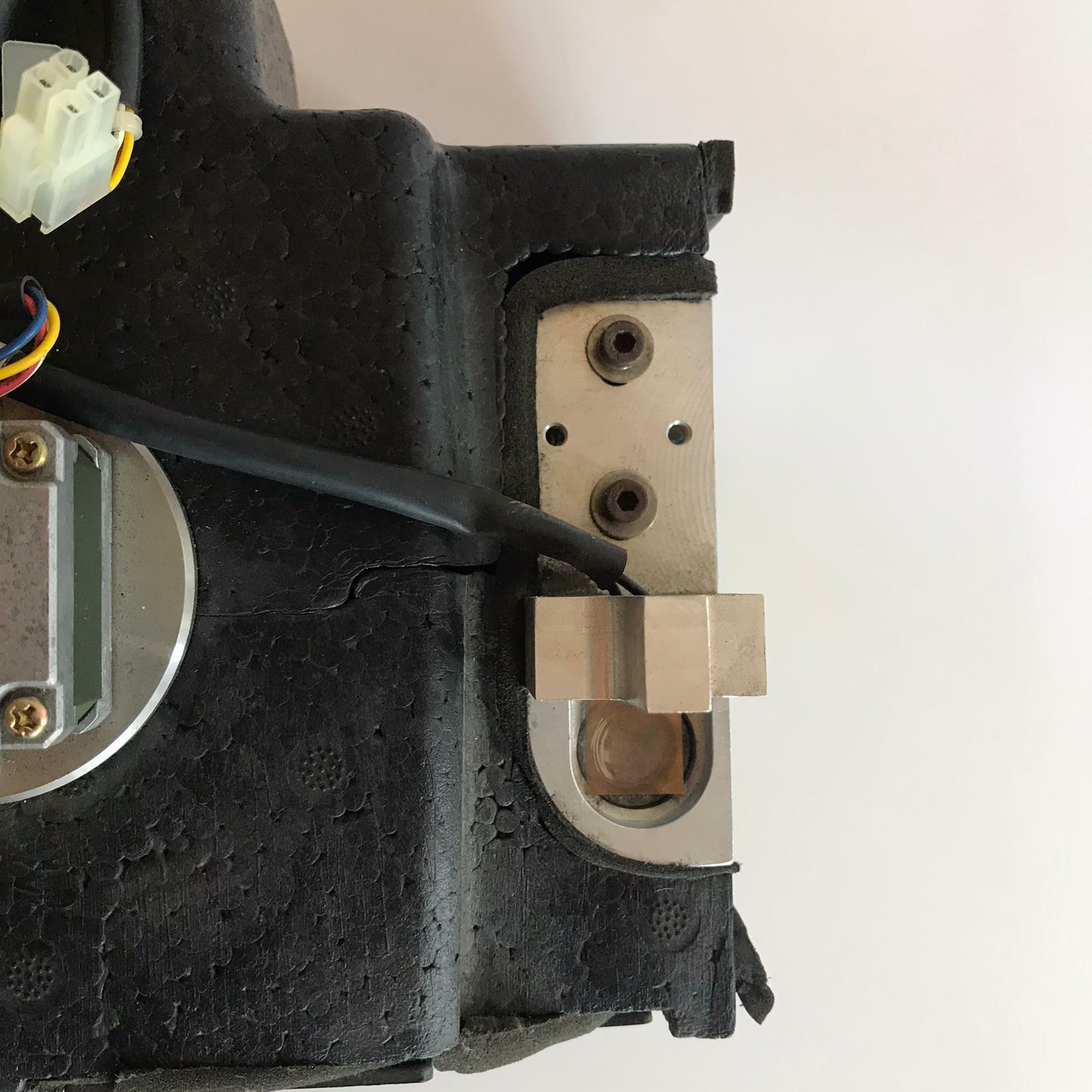 Varian ProStar 325 UV/Vis Detector Agilent FLOW CELL Housing & Lances