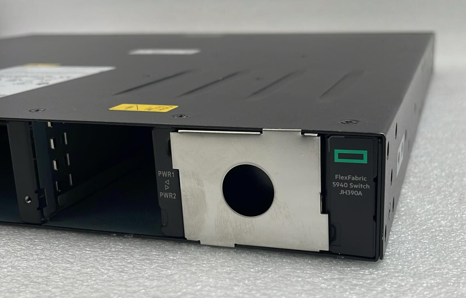 HPE FlexFabric 5940 Switch JH390A 48SFP+ 6QSFP28