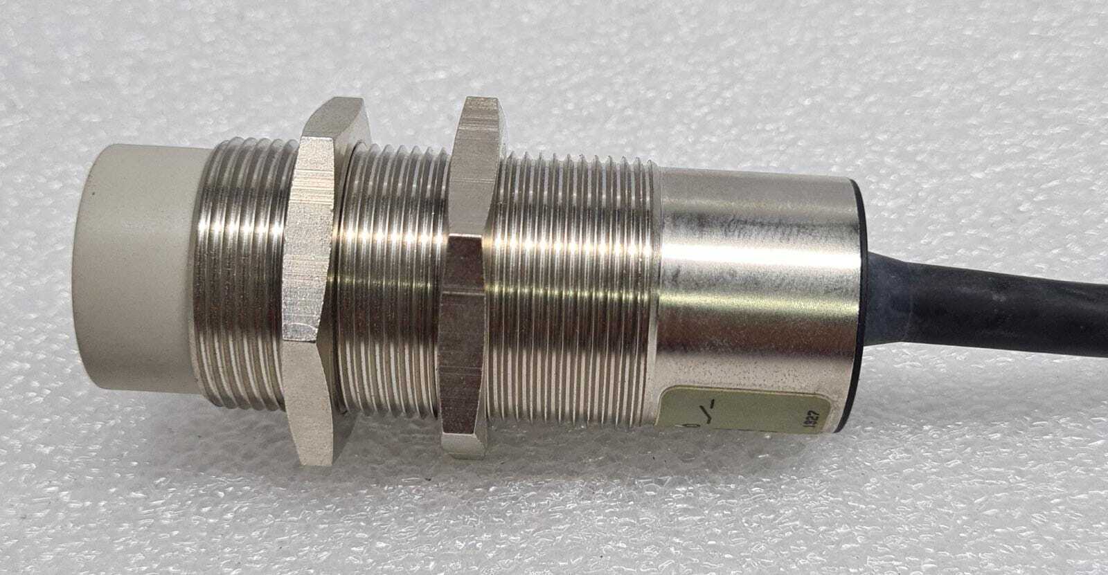 Schonbuch Electronic INCT 3014 INCT3014 Proximity Sensor 10-35 VDC 300mA