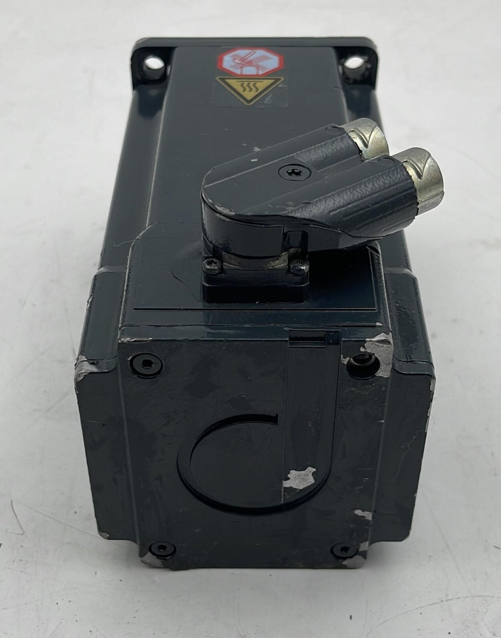 Beckhoff AM8042-0FE0-1001 Servo Motor 5000Rpm