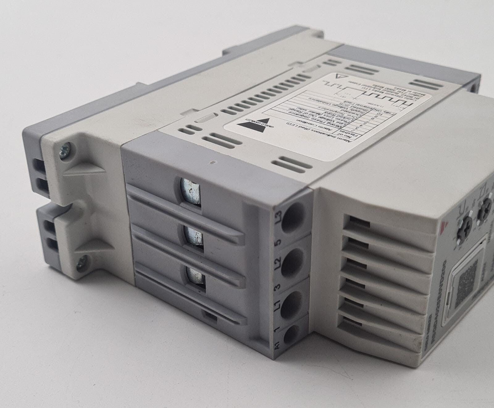 CARLO GAVAZZI RSGD4025E0VD200 3-Phase AC Motor Softstarter