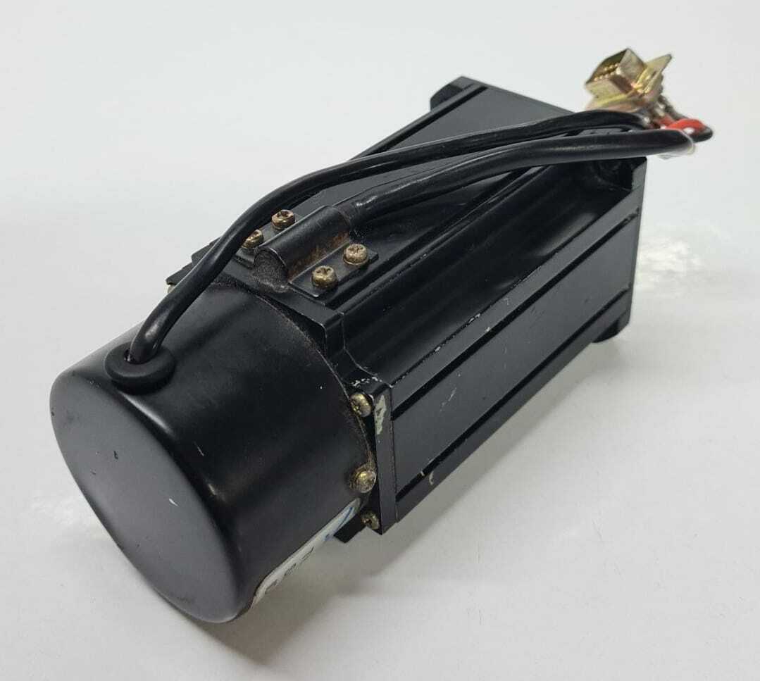 Baldor Servo Motor BSM1R- 04- 40- B5 ID 16725 A
