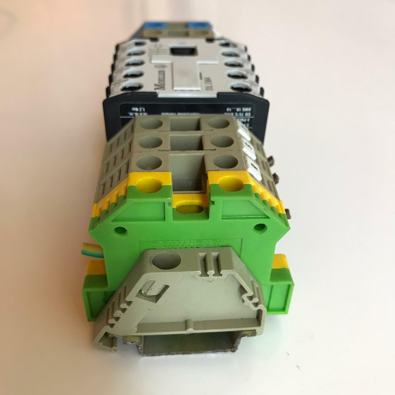 Klockner MOELLER DIL EM4 24VDC & Mounting Rail