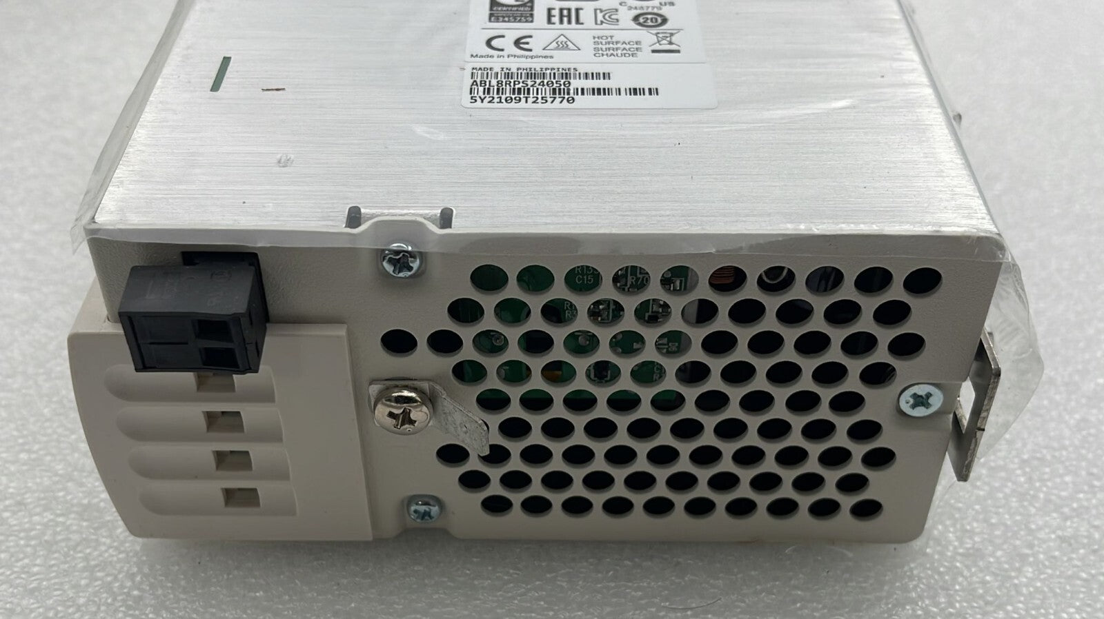 Schneider Phaseo 940561 ABL8 RPS24050 Universal Power Supply Module 100-500VAC