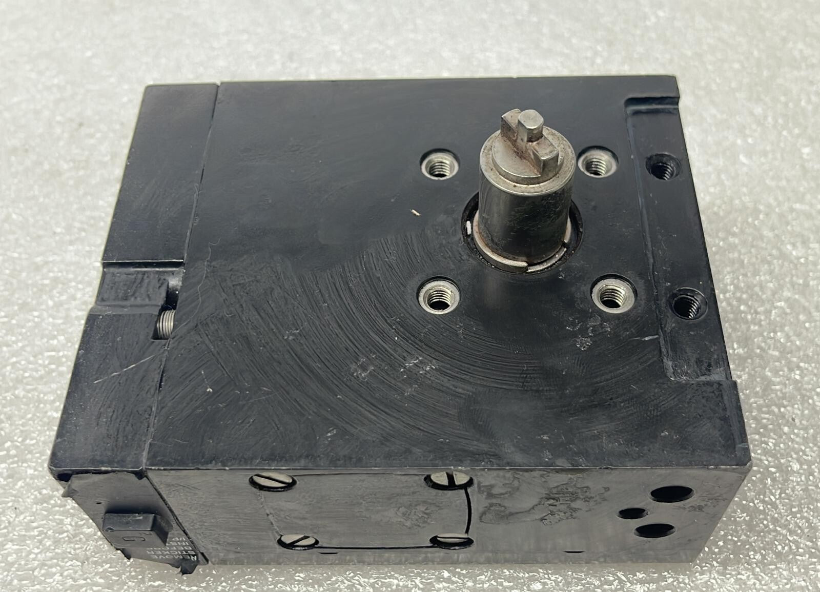 PMV PNEUMATIC POSITIONER P5 S/N 310742 20-100kPa 3-15 psi **AS IS
