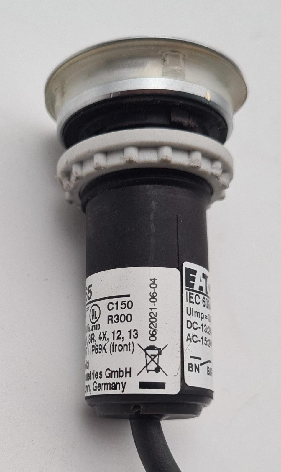 Eaton C30C-FD-W-K10-P65 IEC 60947-5-1 Pushbutton Illuminated WHITE