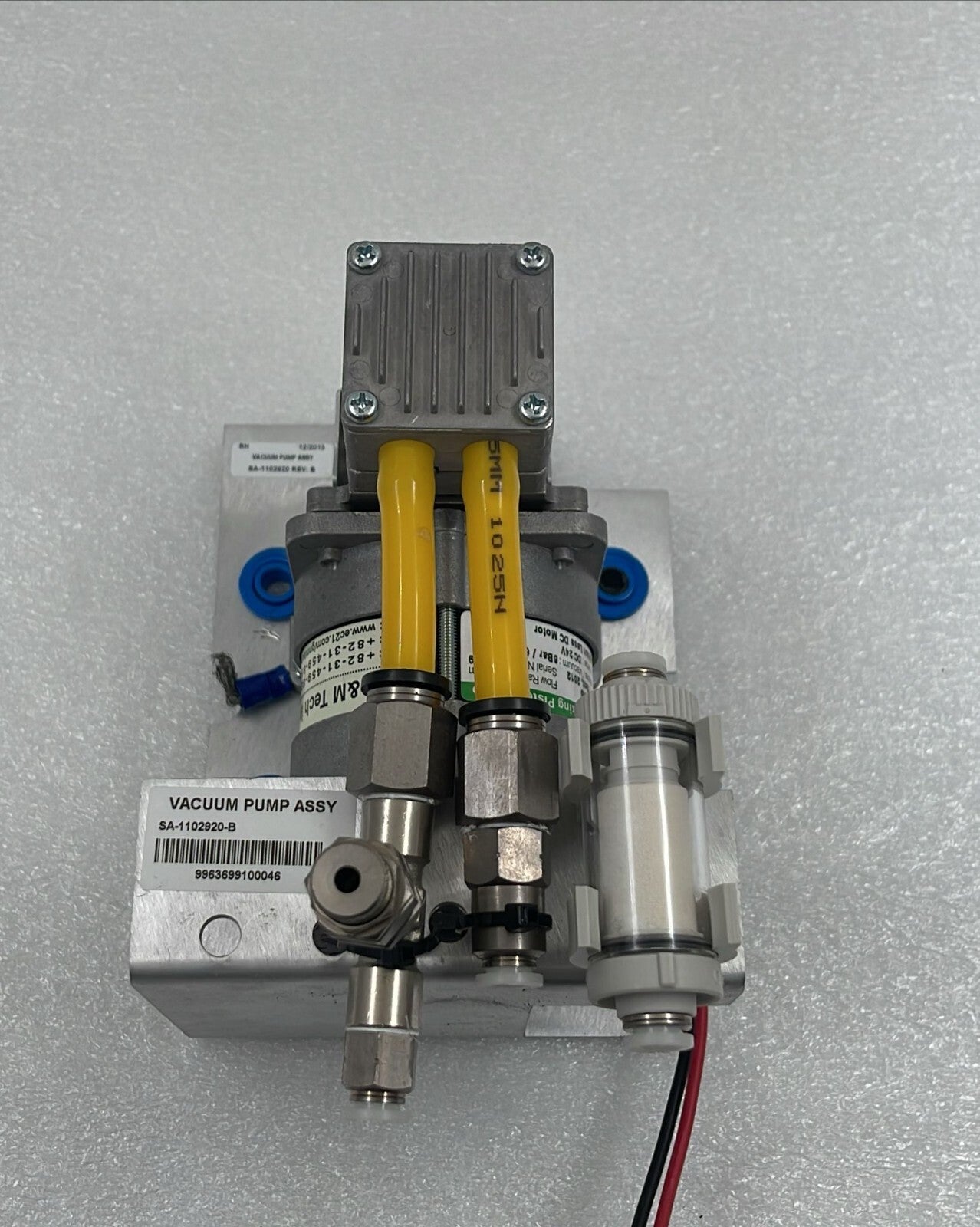 Lumenis LightSheer Duet SA-1102920-B Oil-less G&M 20RNS Rocking Piston Pump