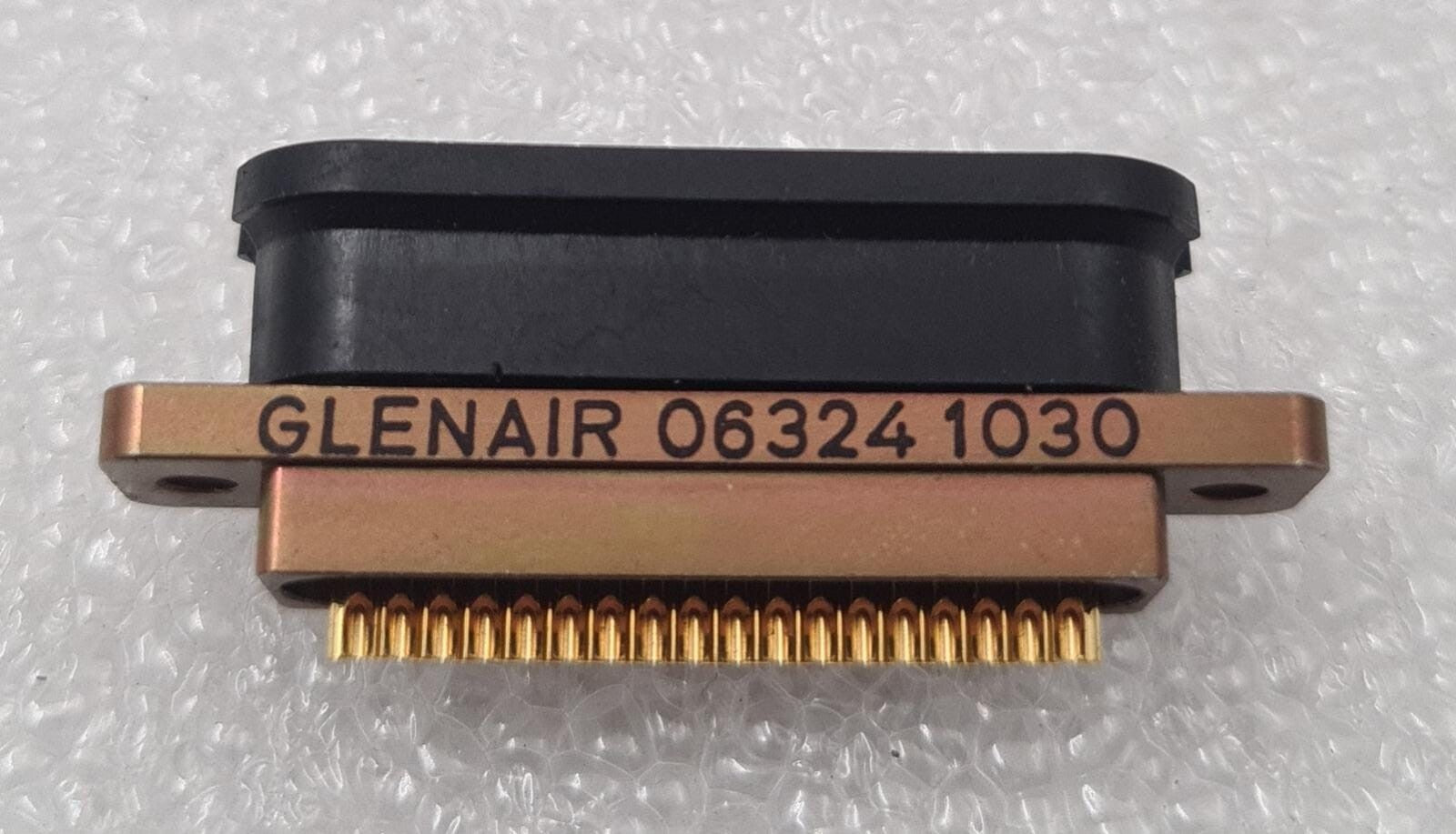 GLENAIR 06324-1030 M83513/02-FC CONNECTOR MICRO-D RECEPTACLE 37-POSITION