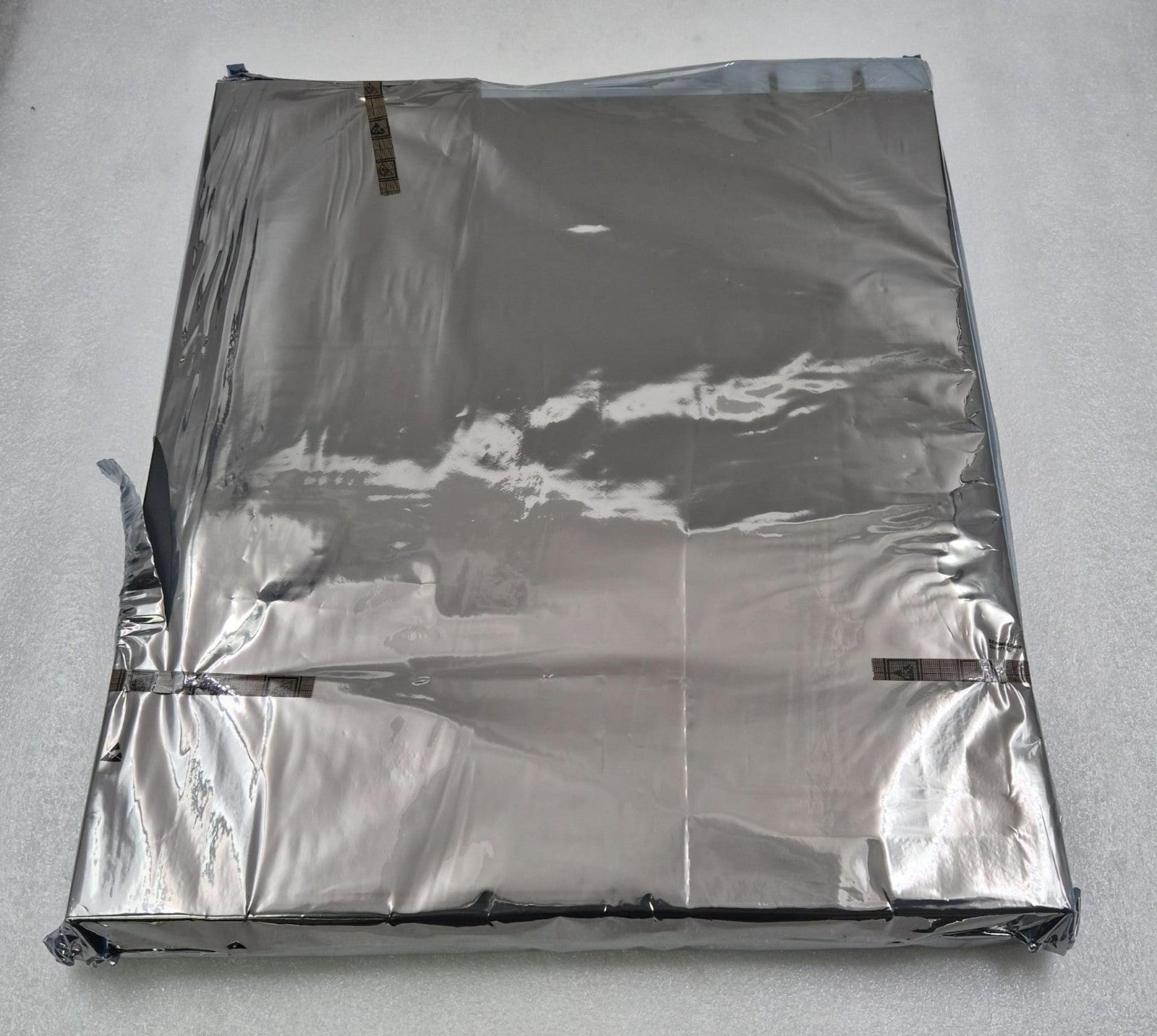 THALES GEMALTO GRK-16 808-000062-003 / 908-000366-003 NETWORK SECURITY SERVER