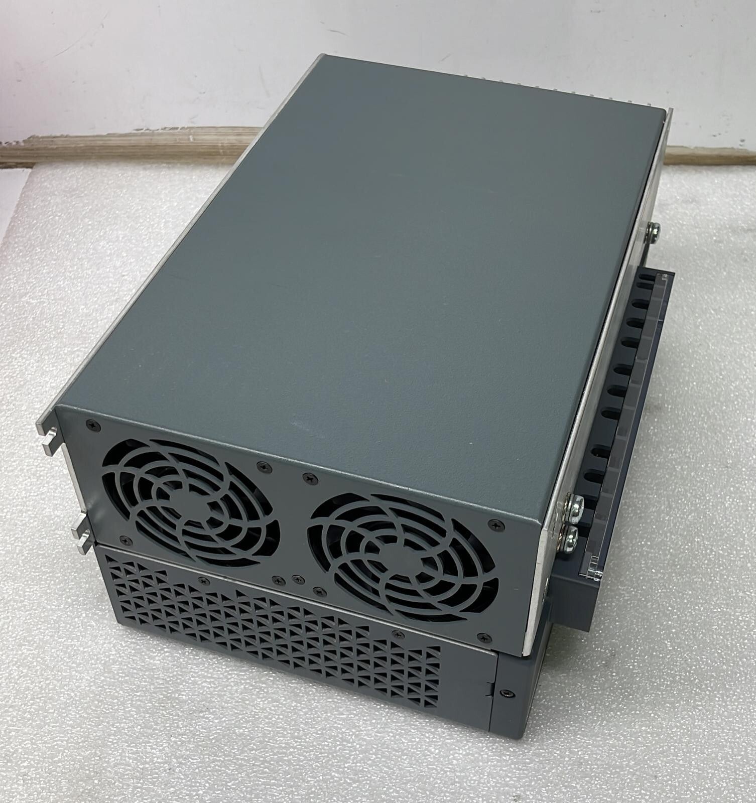 [NEW] SCHNEIDER Lexium 28 AC Servo Drive LXM26DU75M3X 230V 35A 5500W