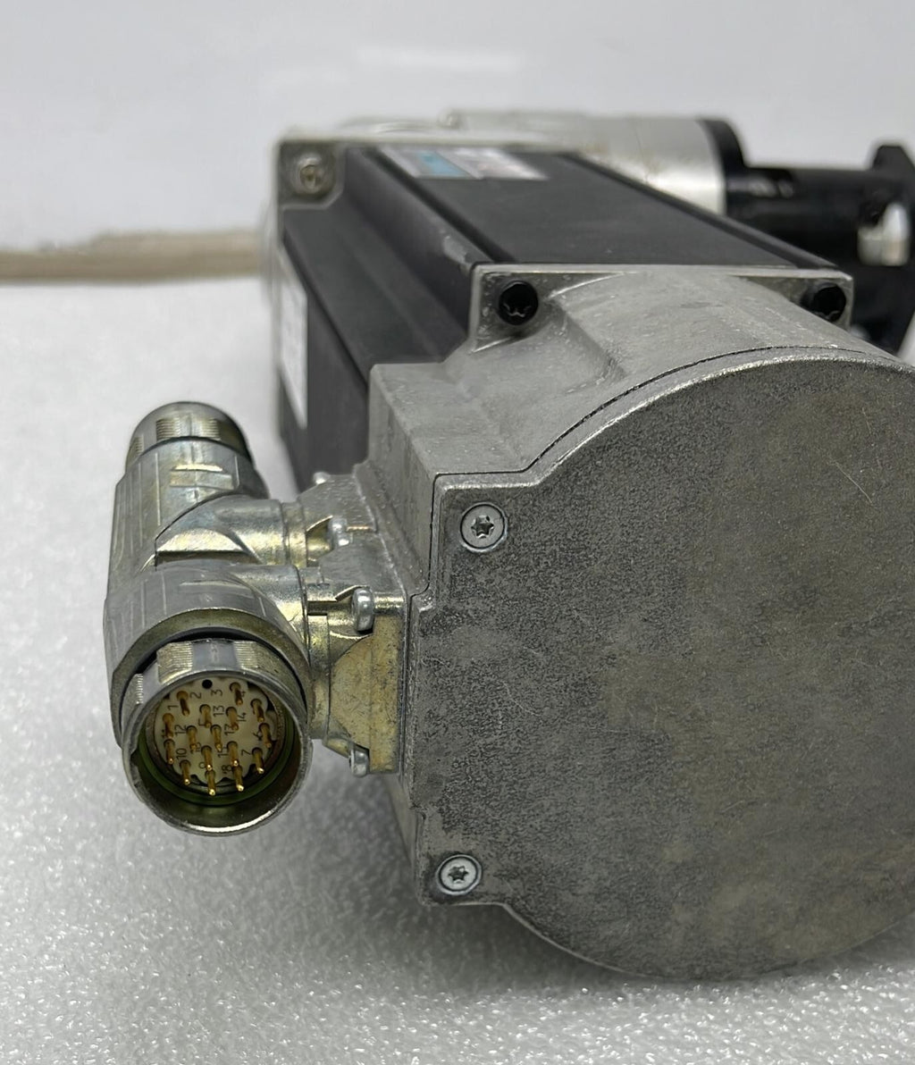 Nidec Servo Motor 095E3C600BBCAA100190-SNPP W/ EVL-090B-10-S6-19EB19