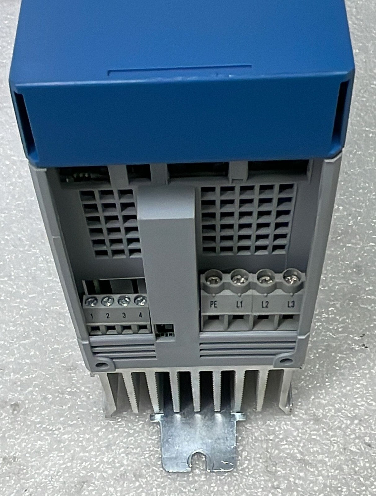 NORDAC INVERTER DRIVE SK 511E-111-340-A-BDT P/N 275780112 **AS IS**