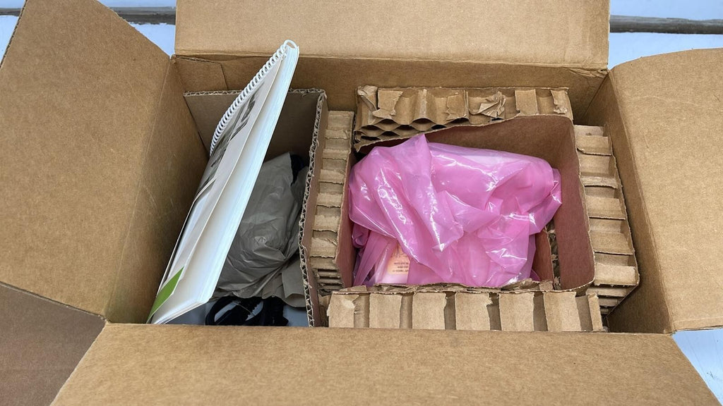 CSI Criticare Systems 504DX Digital Oximeter Monitor W/ 934-10DN Finger Sensor