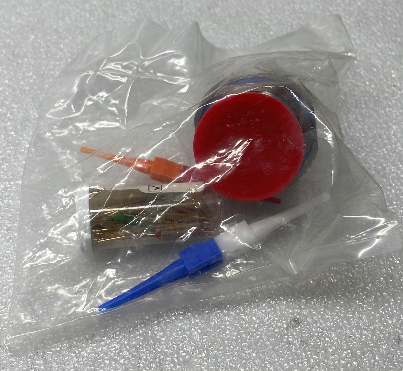 AMPHENOL D38999/24KG39SN MIL SPEC CONNECTOR