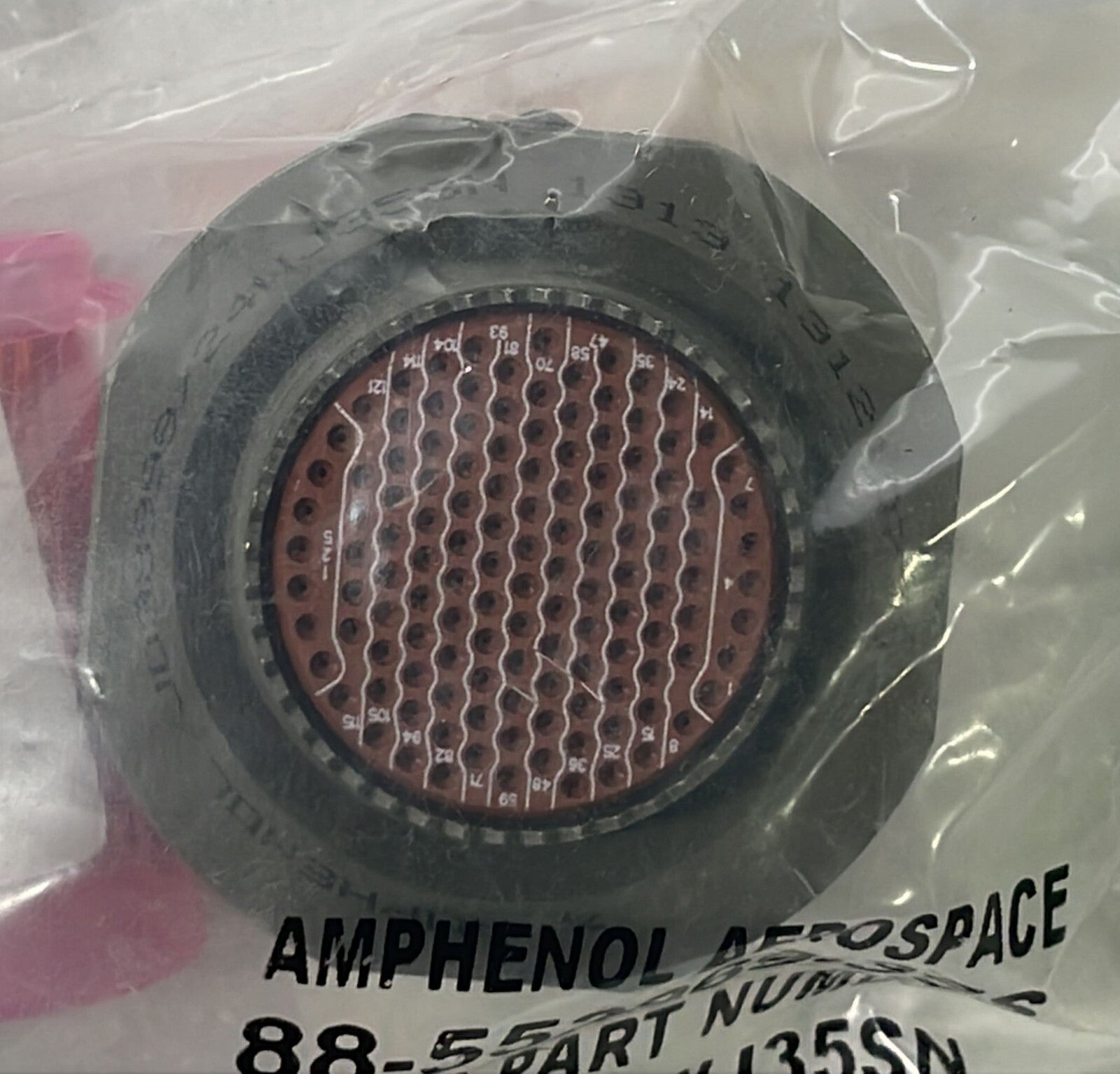 [LOT OF 6] NEW SEALED- AMPHENOLD38999/24WJ35SN Circular MIL Spec Connector