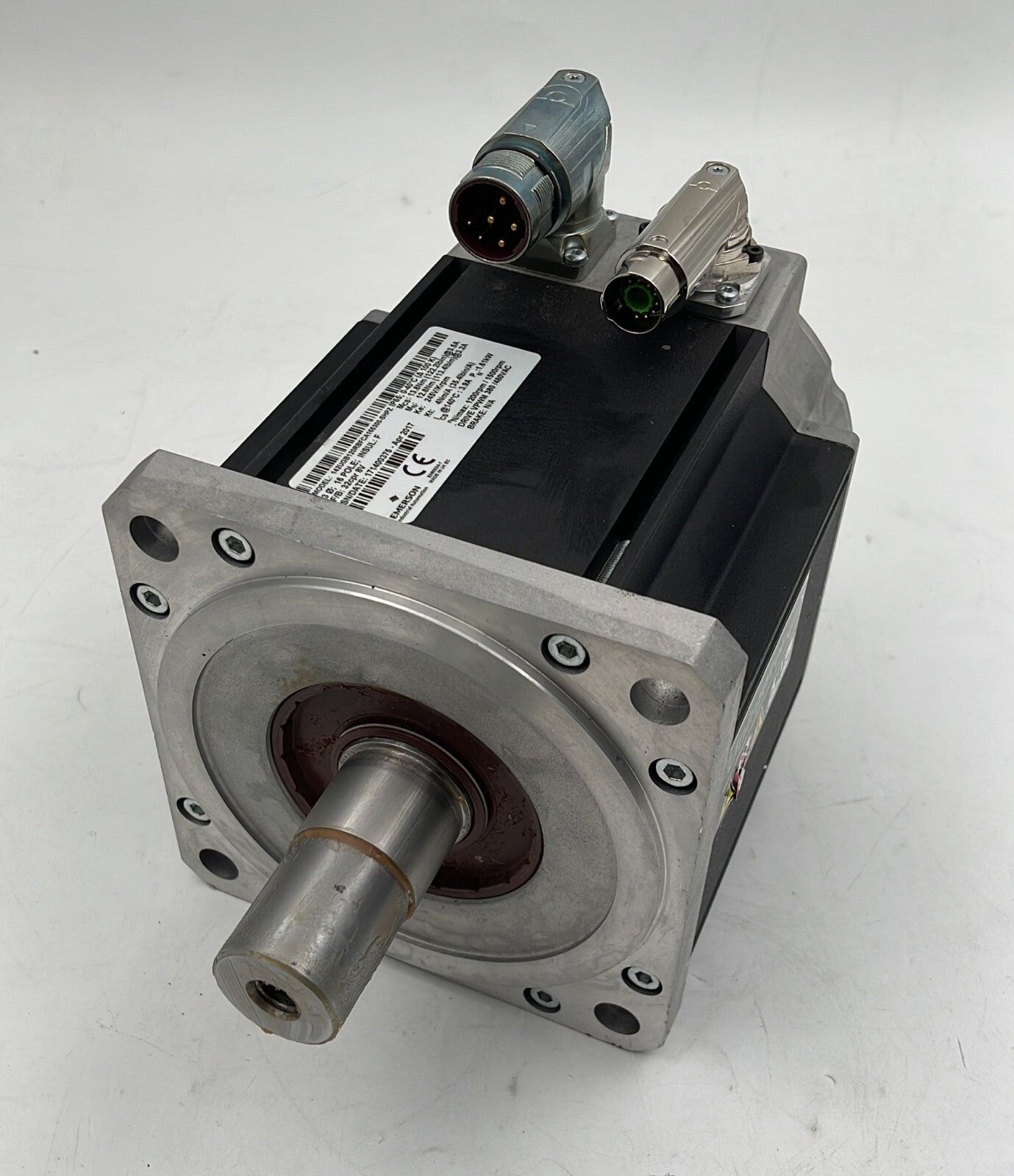 Emerson Control Unimotor  142UGB120RBFCA165300-SHPZ Servo Motor 380/480 VAC