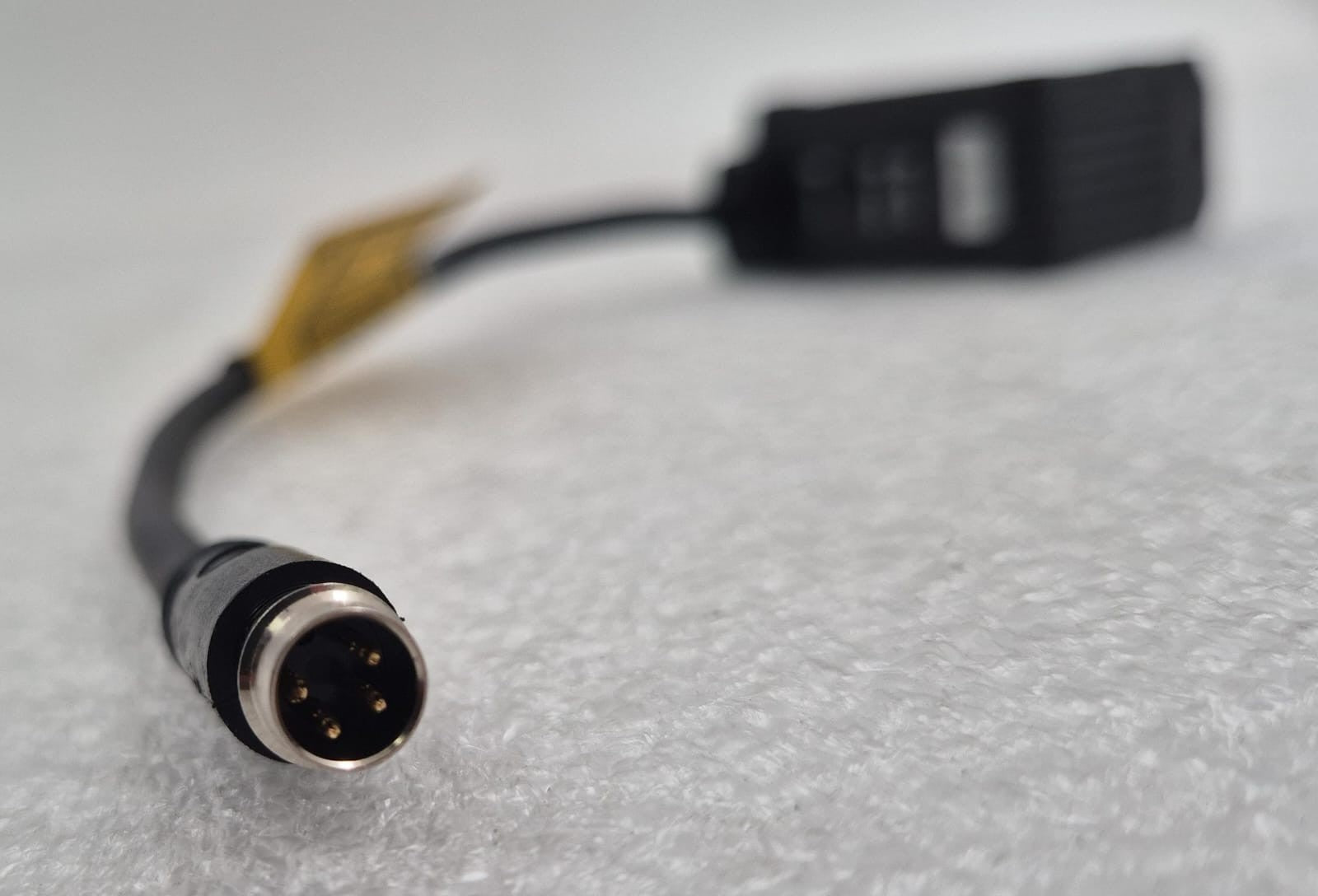 KEYENCE IL Intelligent-L LASER SENSOR IL-065 TRANSMITTER