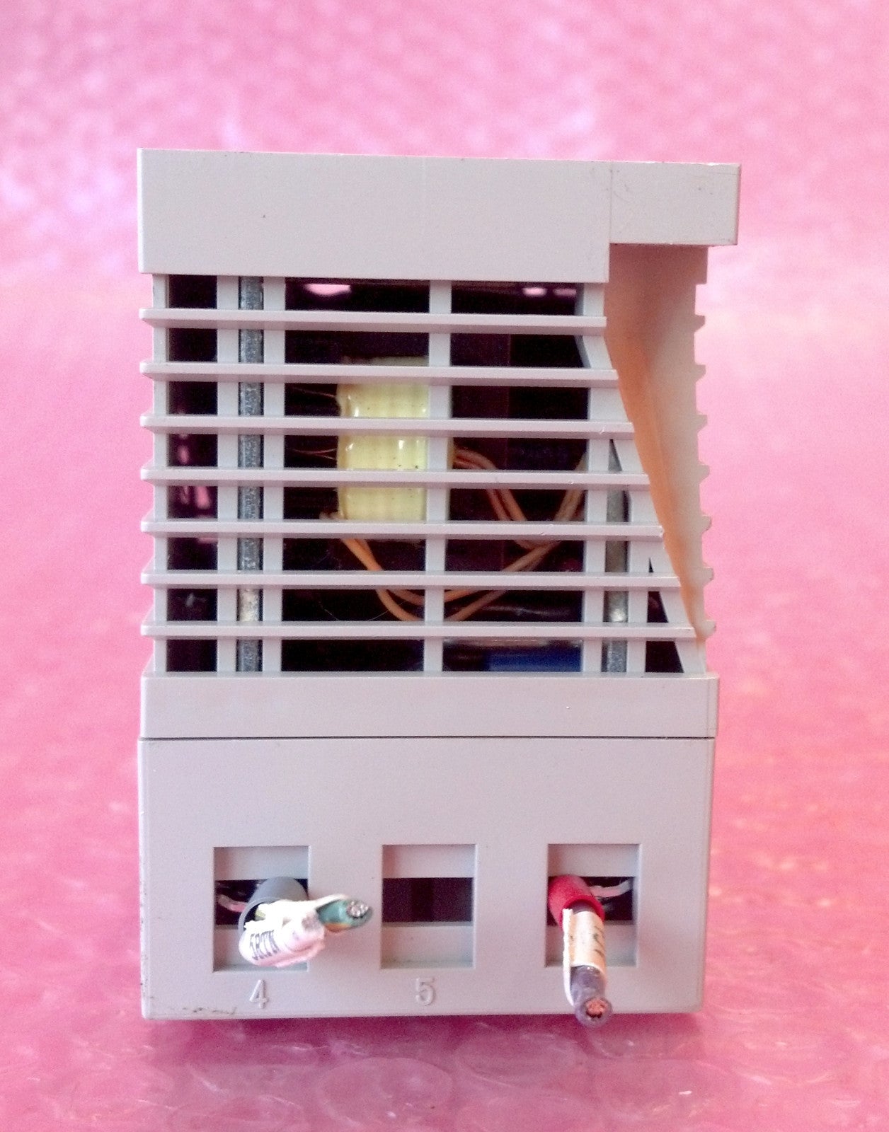 Idec Izumi Output Power Supply Ps5r A 05 7.5 W 100 240vac 0.19 A 50 60 Hz