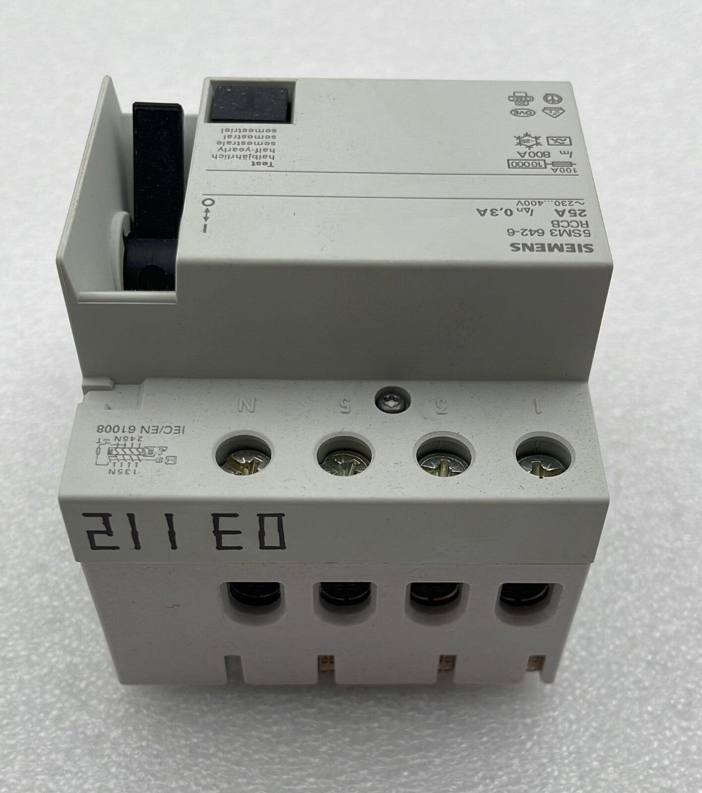 NEW** Siemens 5SM3 642-6 RCCB Circuit breaker 24A 4-Pol 300mA 400V