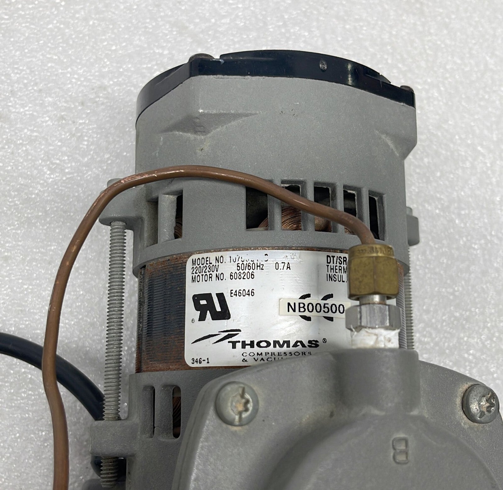 THOMAS PUMPS 107**** 220/230V 60/50Hz 0.7A MOTOR NO. 608206