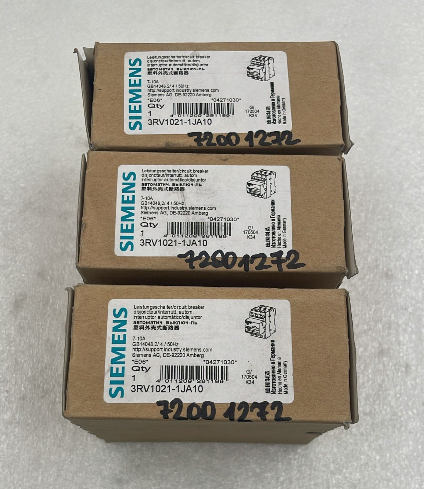 Siemens 3RV1021-1JA10 SIRIUS motor protection circuit breaker boxes lot of 3