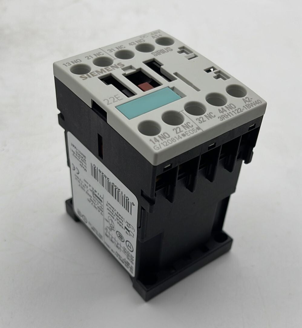 [LOT OF 2] NEW - Siemens 3RH1122-1BW40 Auxiliary contactor 6A 230V 2NO + 2NC