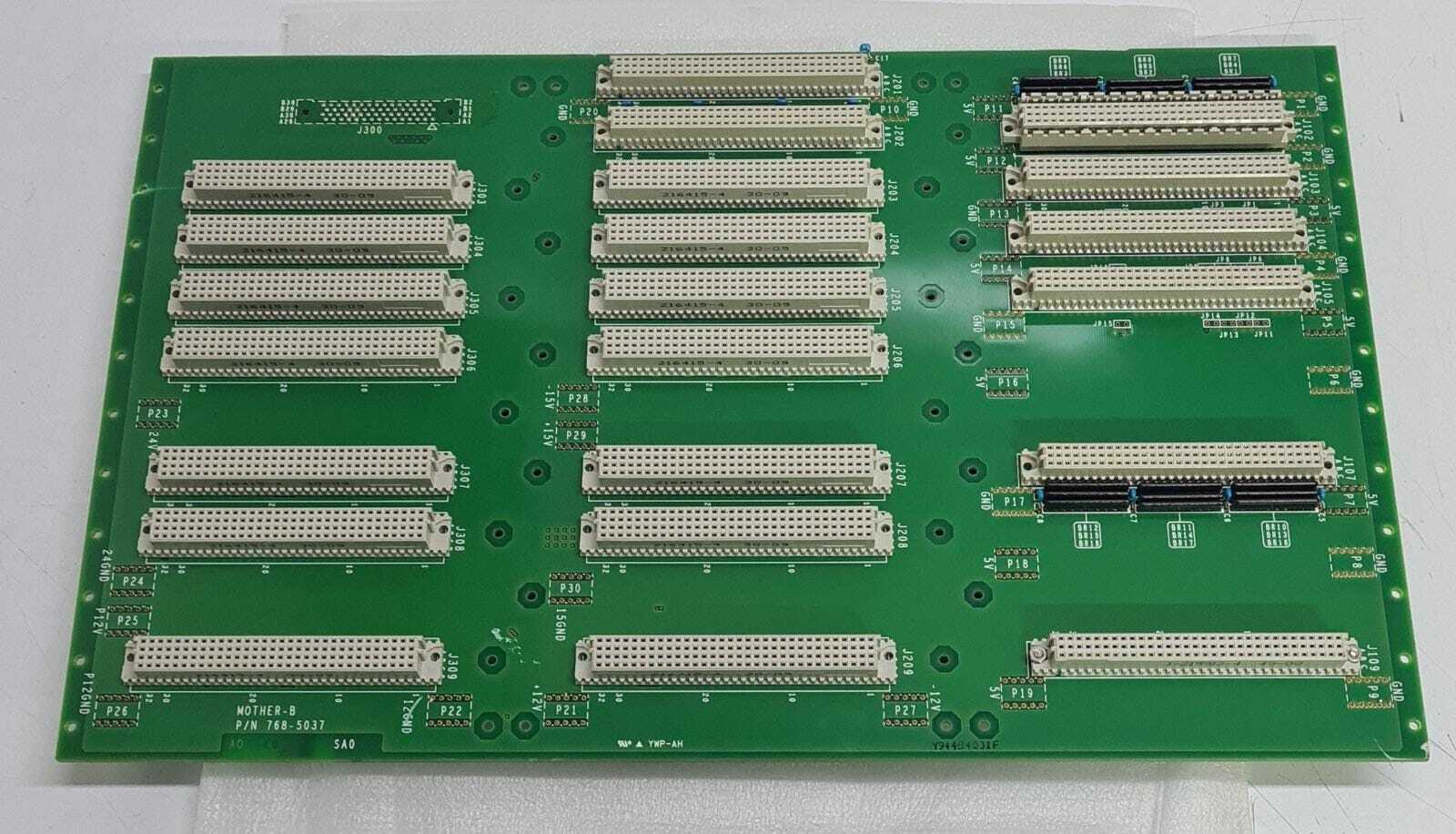 HITACHI MOTHER-B P/N 768-5037 BACKPANEL Board C 17685137 - no metal bracket