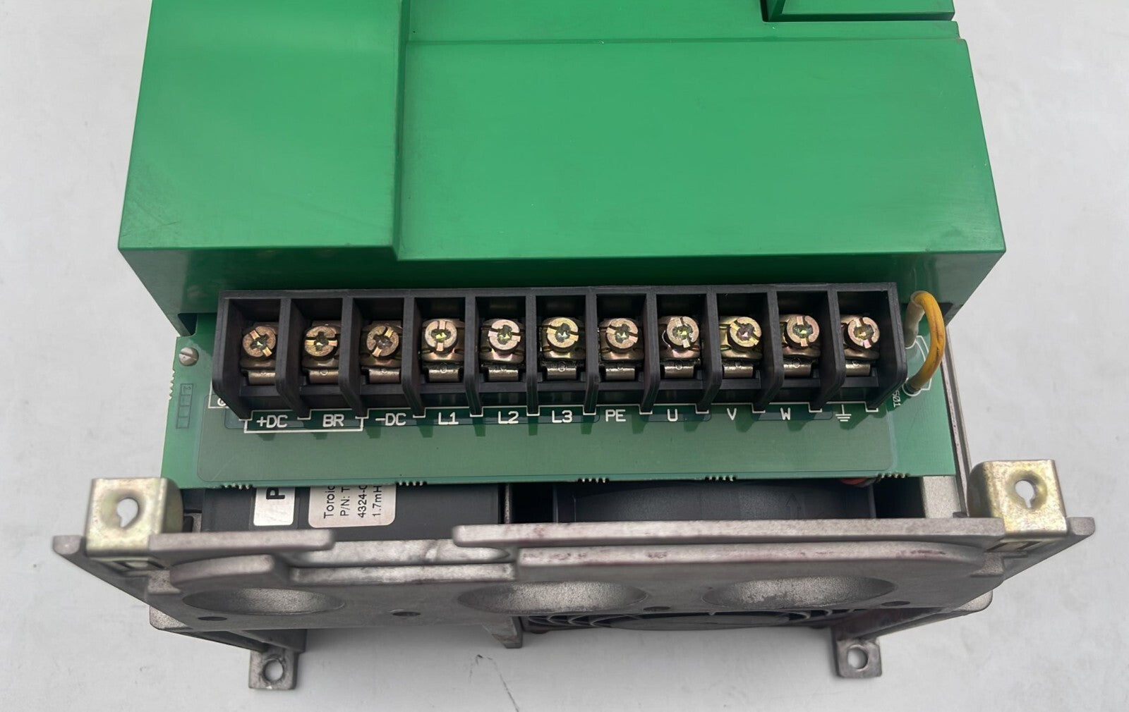 Control Techniques Commander SE SE33400550 SE8T 380V-480V 5.5kW Frequency Drive