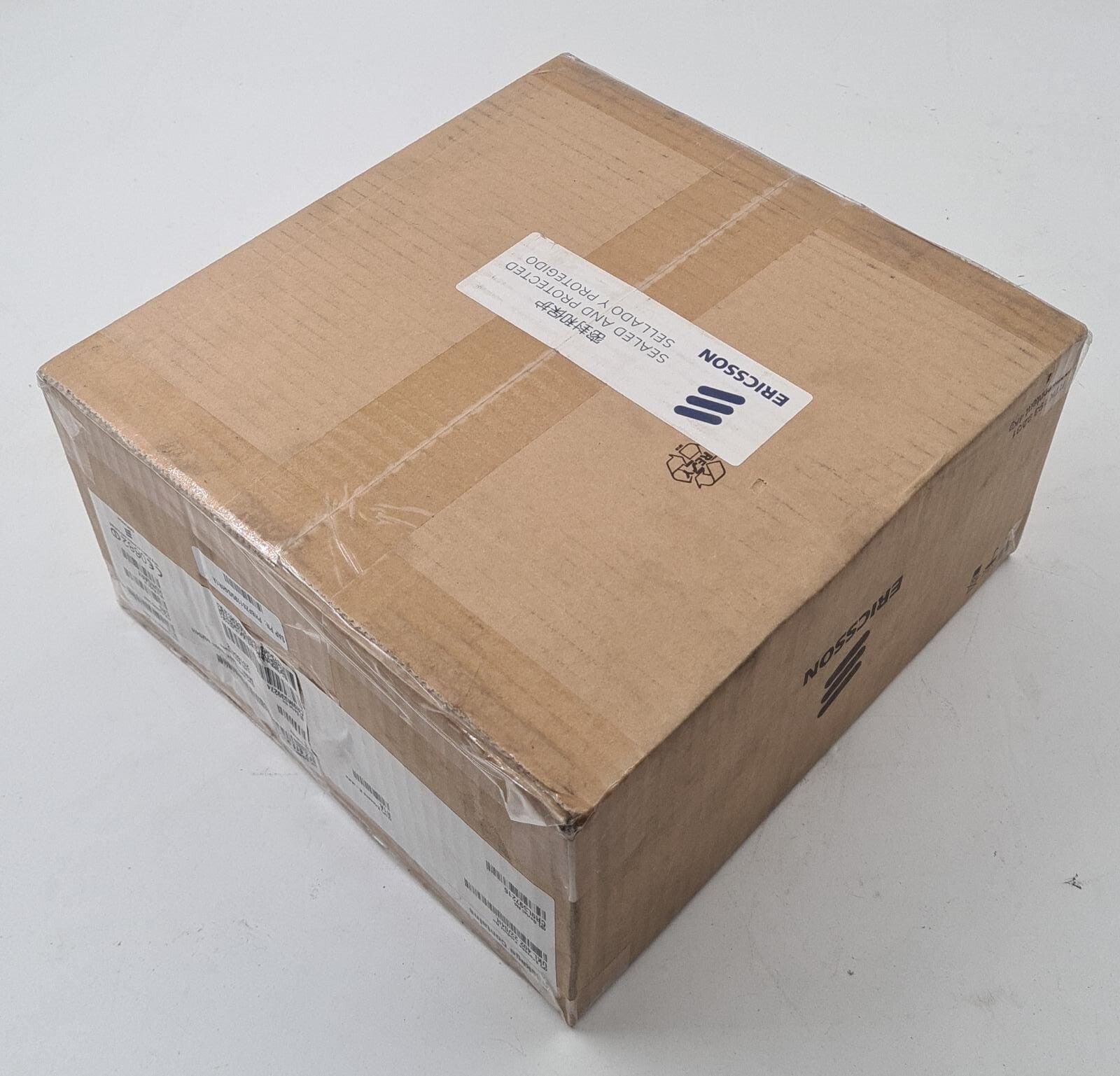 NEW - Ericsson UKL 402 22/04H MINI-LINK 6363 80/04H BFZ 611 95/04H R1A