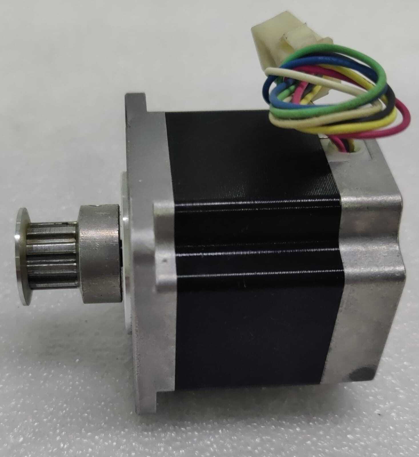 VEXTA ORIENTAL Stepping Motor C7915-9212K 2-PHASE 0.9/STEP DC 7.4V 1A
