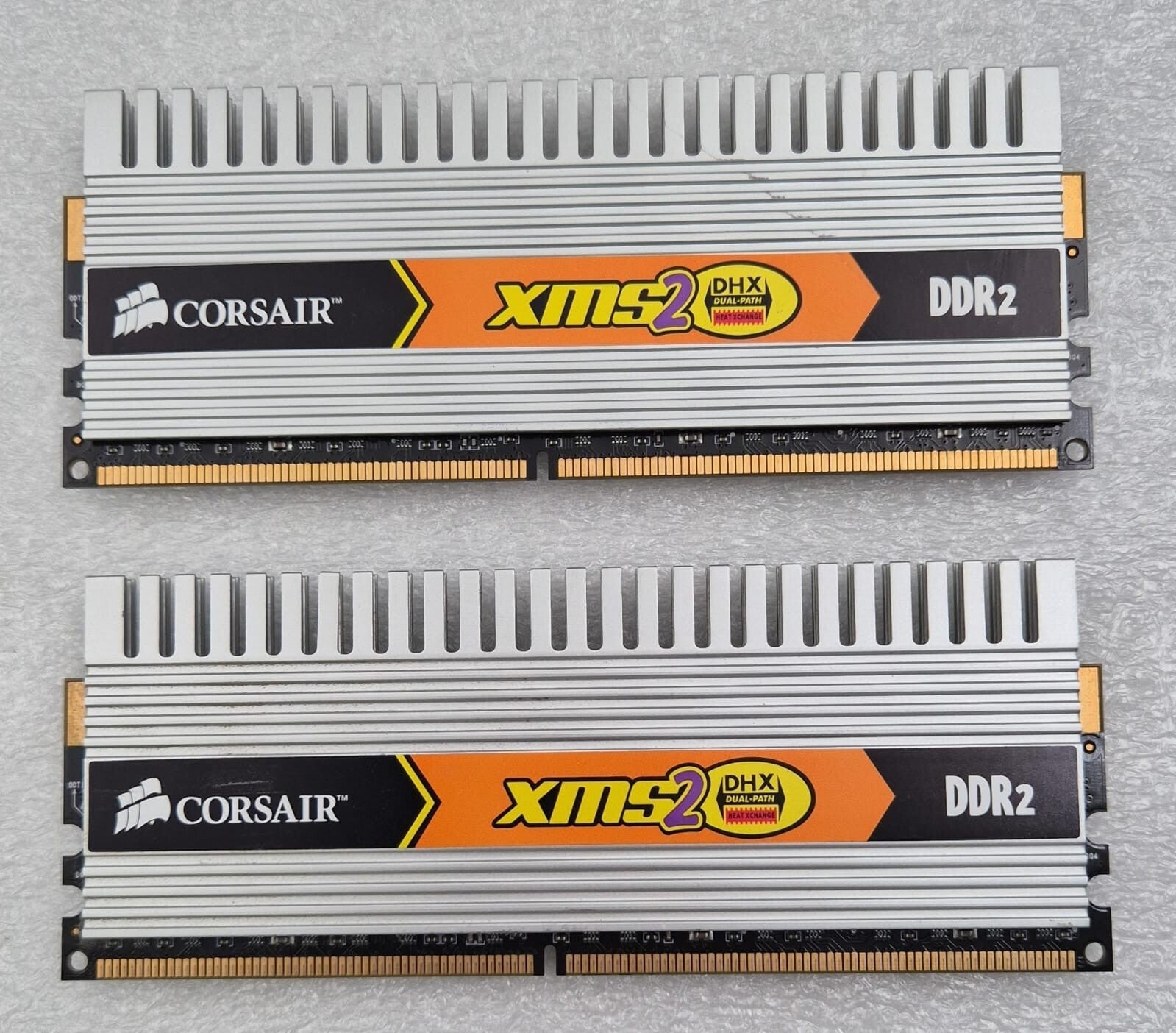 Gigabyte GA-EP43-UD3L Motherboard CPU Intel E7400 SL89Y LGA775 2* RAM CM2X2048