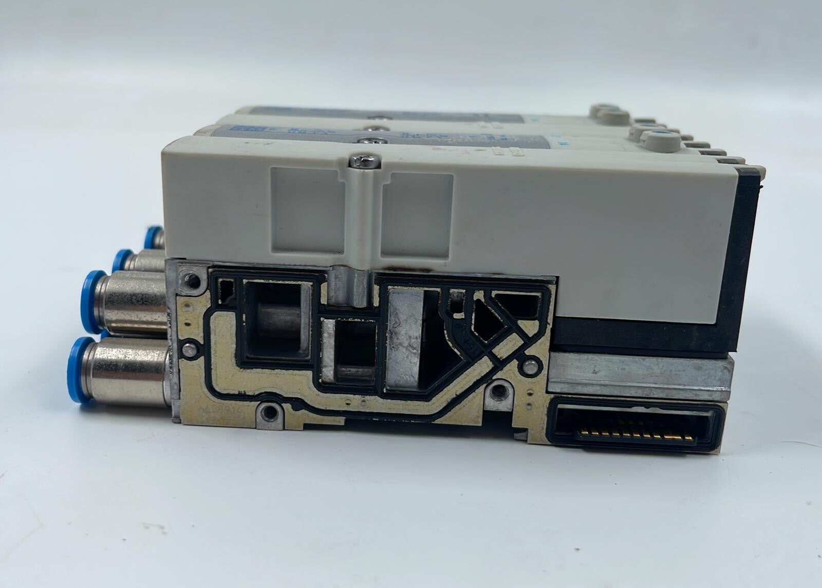 [LOT OF 2] FESTO 537957K 537962L SUB Base Manifold W/ VMPA2-FB-EMS-4
