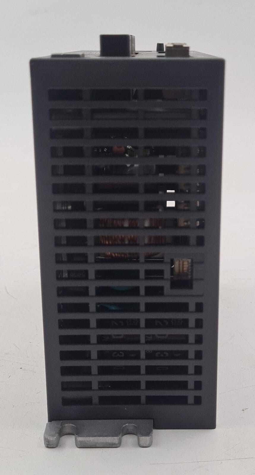 SANYO DENKI FS1W075P21 SANMOTION Stepping Systems Servo Drive 100-230V