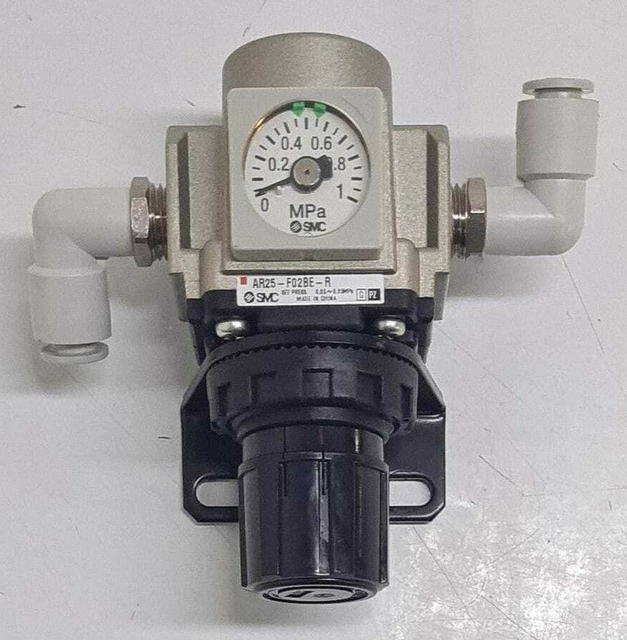 SMC Pneumatic Regulator AR25-F02BE-R 0.05~0.85MPa W/ Wall Mount
