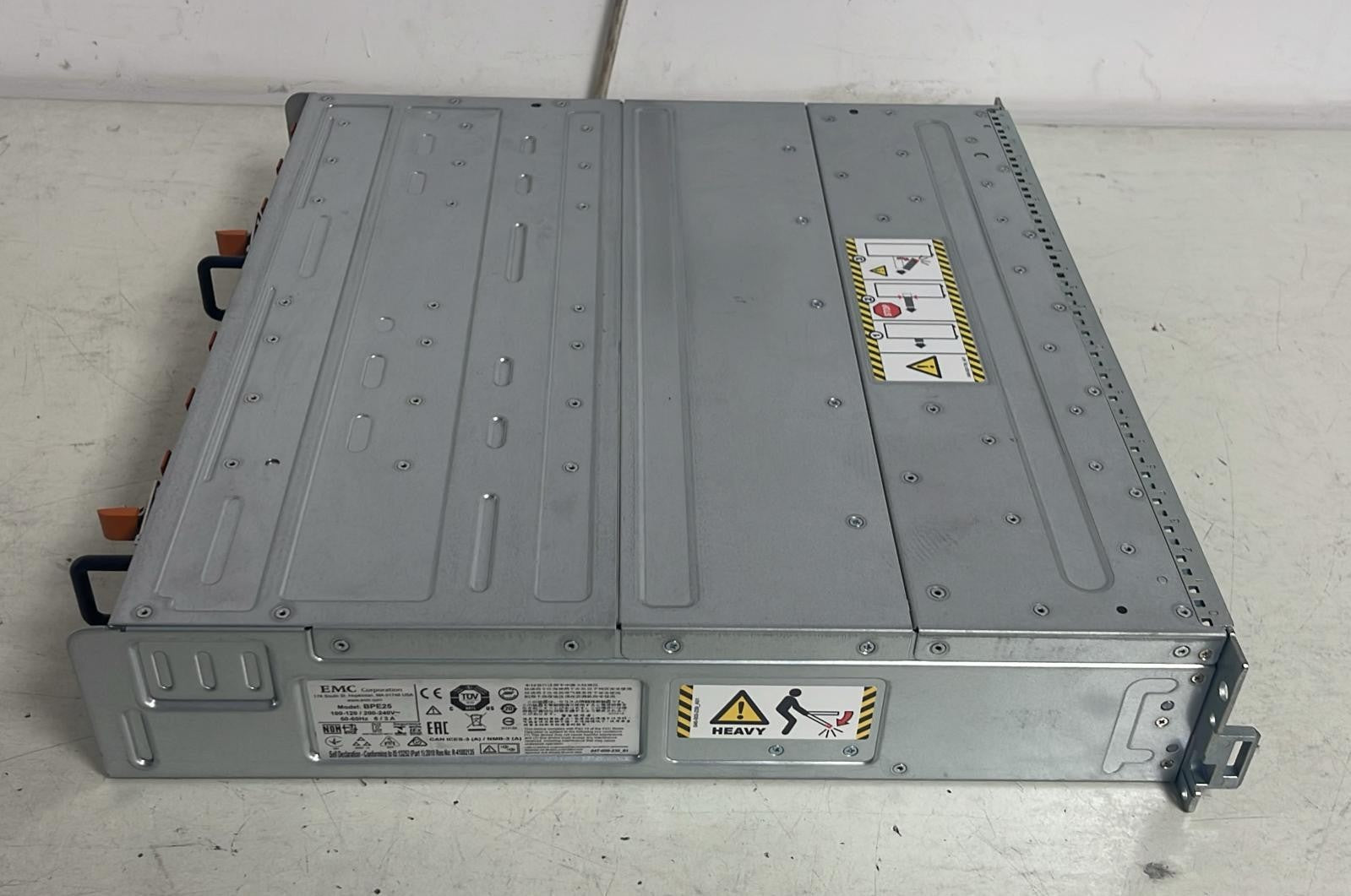 EMC BPE25 Storage Expansion Enclosure 25 x 2.5" Bay 2U Rackmount 48GB RAM