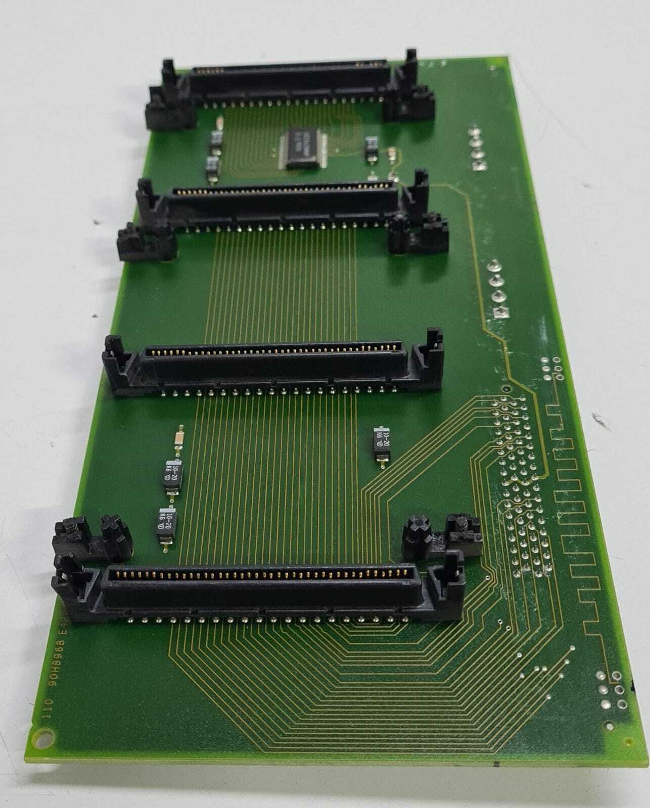IBM 90H8969 SCSI Backplane Board EC E40088