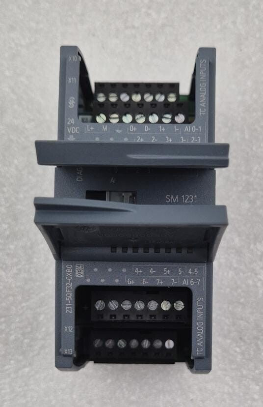 Siemens SIMATIC S7-1200 SM 1231 TC 6ES7 231-5QF32-0XB0 PLC Analog Input