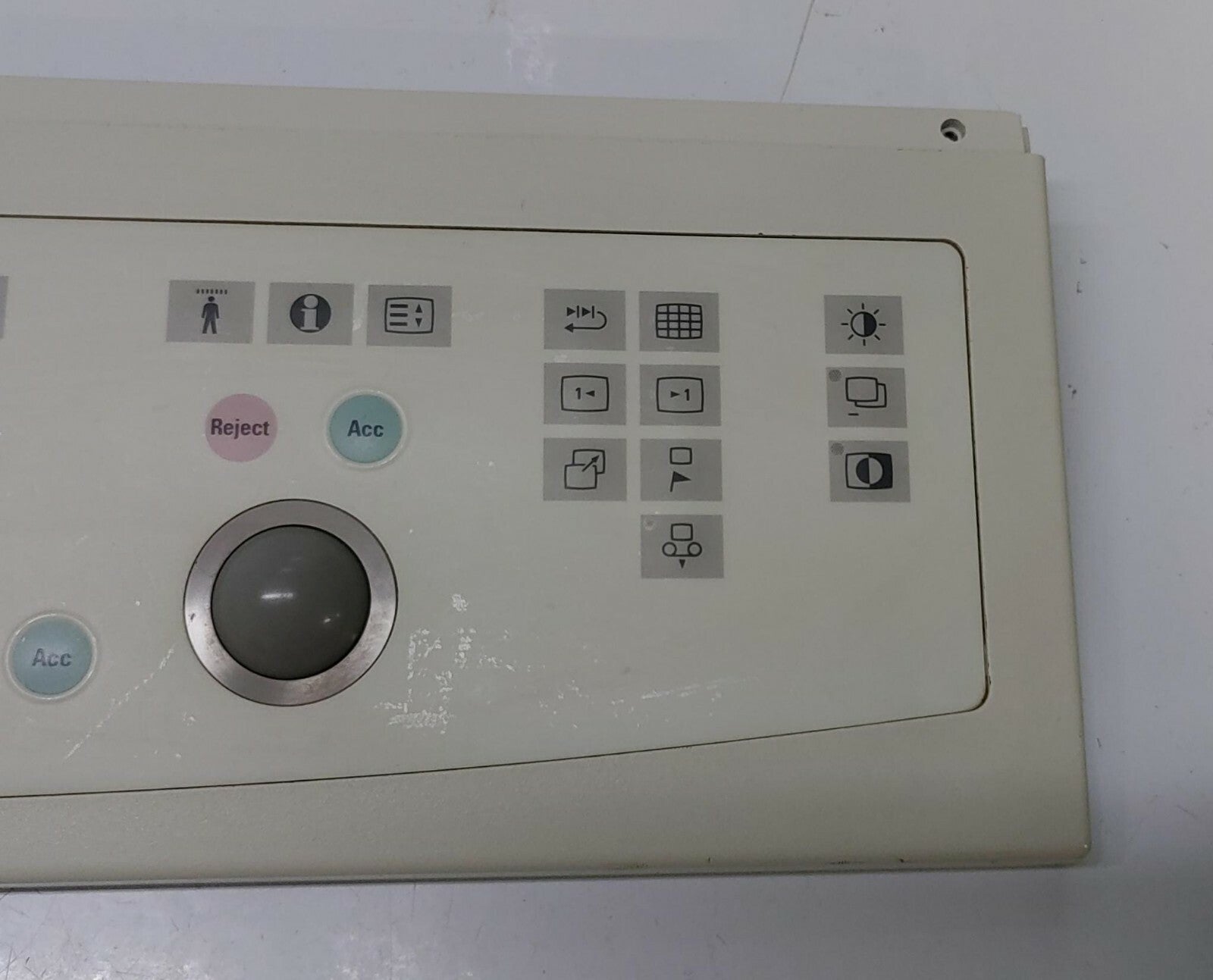 PHILIPS BV300 4522 128 58766B / 4522-165-0112.1 Keyboard Assembly