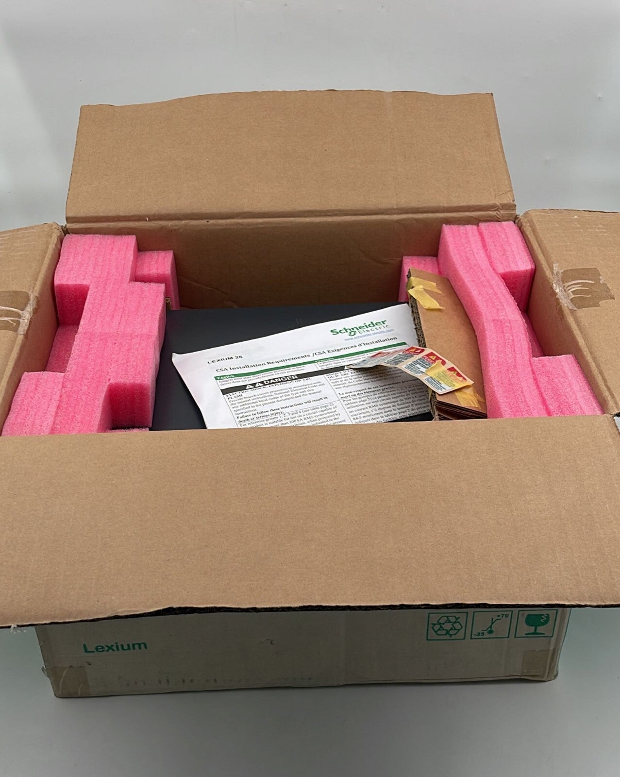 Schneider Electric Lexium 28 LXM28AU55M3X 113814 AC Servo Drive 5500kW 230V