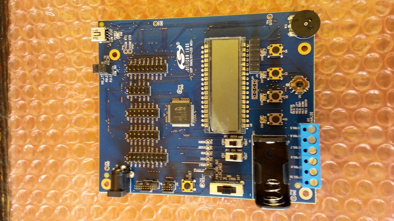 Silicon Labs UDP SIM3L1XX LCD MCU 102 Development Kit Mother Board Only